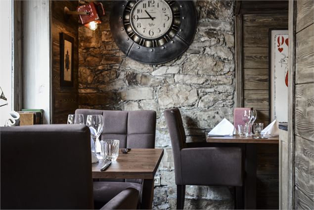 Salle Voyage - Y-Studio