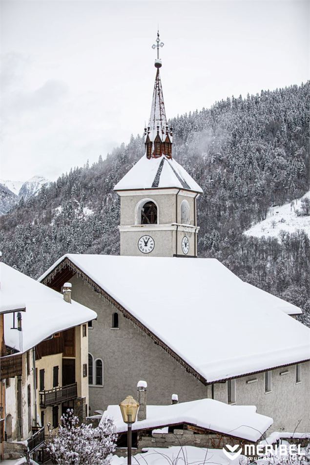 EGLISE ST MARTIN LES ALLUES - Méribel Tourisme