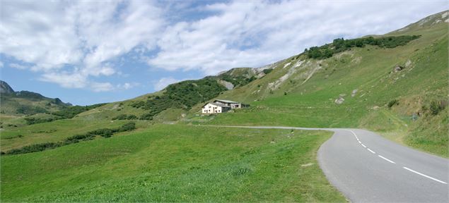 Vers le cormet de Roselend - Sarah Xuereb - AGATE