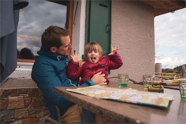 Lecture de carte - Alpigraphie / Kröll Matthias - Grand Chambéry Alpes Tourisme