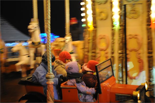 Carrousel de Châtel - JF-Vuarand