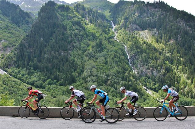 Cyclogrimpeurs - Peignée Verticale - Grand Chambéry Alpes Tourisme