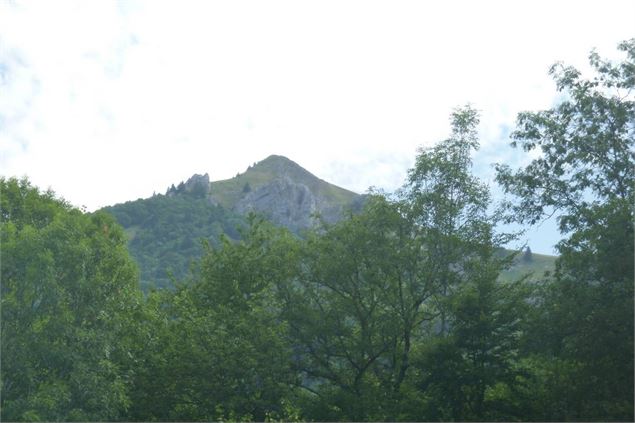 La Pointe de la Galoppaz pendant l'approche - Chambéry métropole