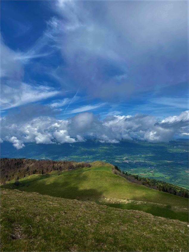 Vue sur le Valromey depuis le Grand Colombier - © D.Ballet