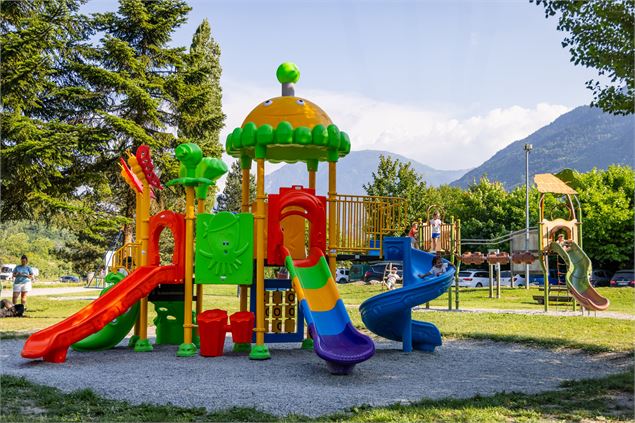 Balade autour du Lac Bleu_Saint-Rémy-de-Maurienne - OT Terres de Mne