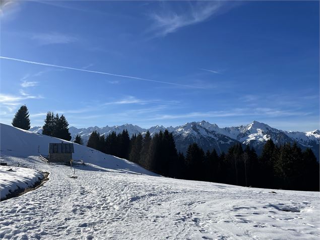 Vue sur les massifs - EKISSEL