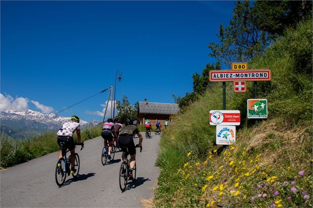 Village d'albiez-montrond - OTICœurdemaurienne