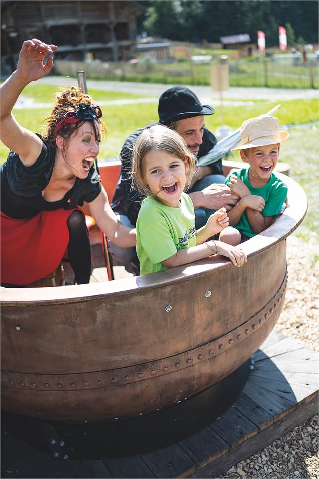 La Source - Le Grand-Bornand - T. Vattard