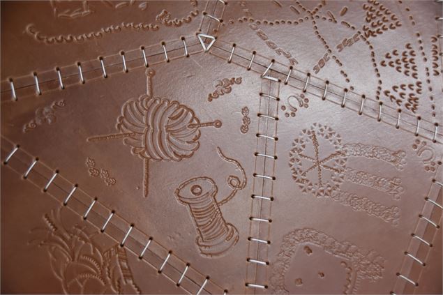 Peau de Vache - J. Cathala