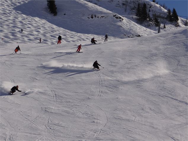 Les pistes du Grand-Bornand pour le handiski - T.Debornes - Le Grand-Bornand tourisme