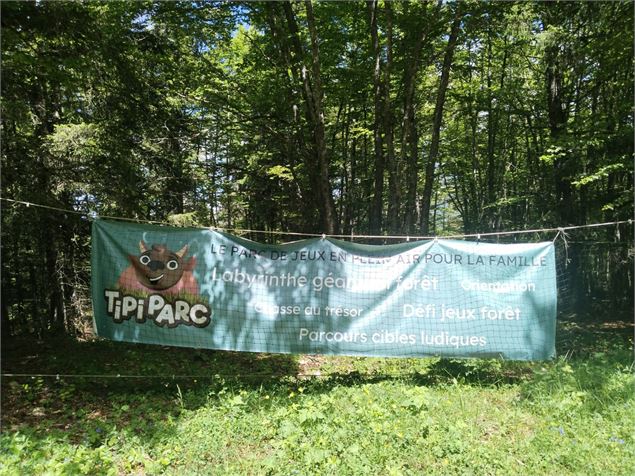 Village Tipi - Village Tipi