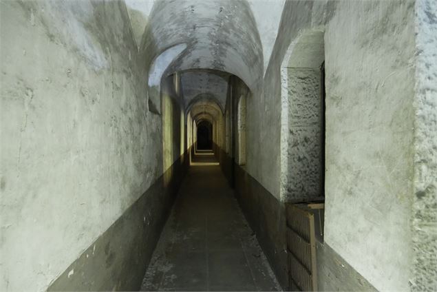 Une coursive intérieure - Association MTA