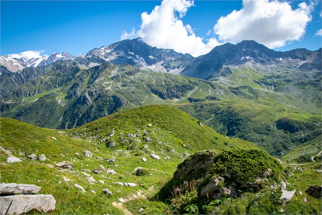 La descente du Col de la Fenêtre à travers la réserve naturelle des Contamines Montjoie - Gilles Lan