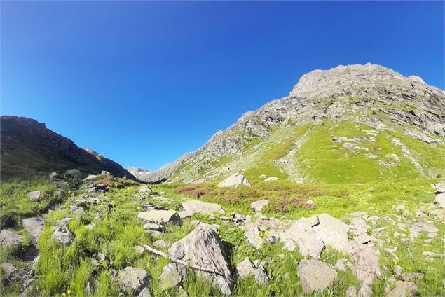 Tour des roches d'Etache 1 - CCHMV - MF. Rigolet