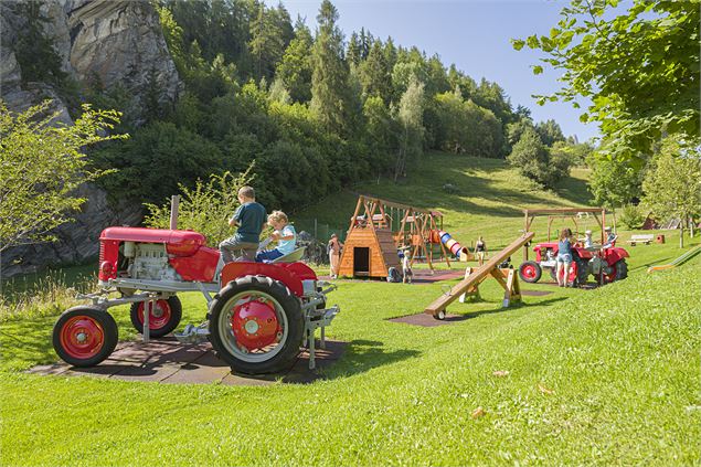 Place de jeux - Fondation Domus - Fiorina