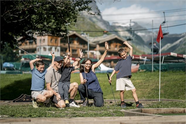 Mini golf_Val-d'Isère - Tristan Shu