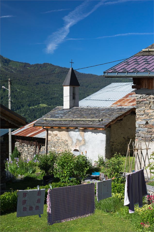 Vue village les Champs sur la boucle de Plansoie - Bozel - Nadia Chevassu