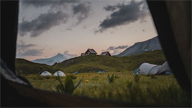 Bivouac au fond des fours - SMB - Lansard