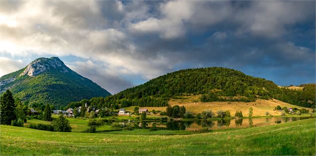 Tour du plateau de la Leysse - Rando Pédestre 3 jours_Curienne - Peignée verticale - GCAT