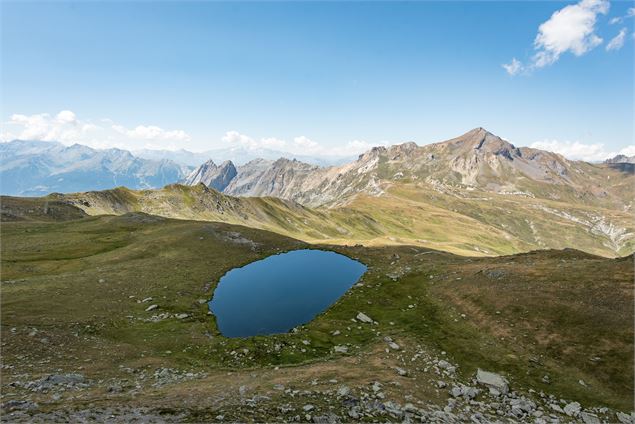 Le lac de la montagnette - itinéraire de randonnée pédestre_Saint-Martin-de-la-Porte - Alban Pernet