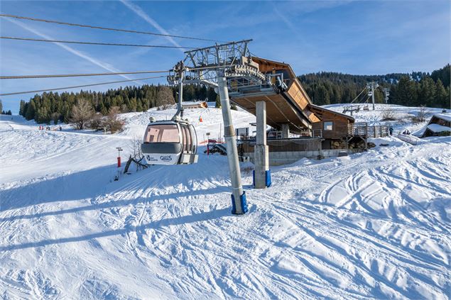 Gare intermédiaire Télécabine Princesse_Demi-Quartier - G.BORGA