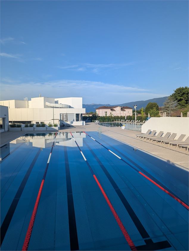 Bassin Sportif Extérieur - VM01630