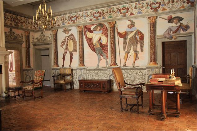 Salle avec fresques - Château de Fléchères