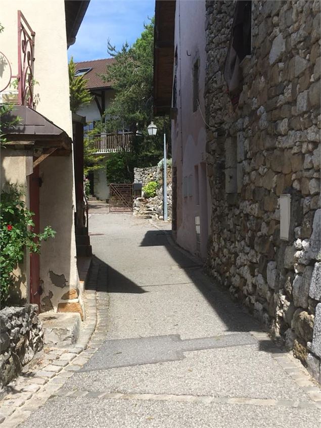 Vieux bourg de Crusielles - Alter'Alpa Tourisme