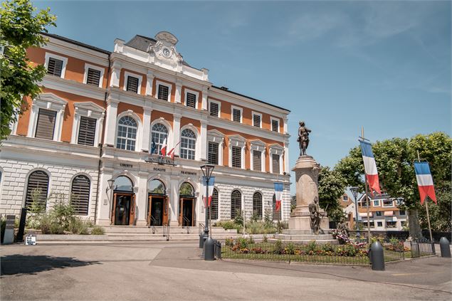 Saint-Julien-en-Genevois_Saint-Julien-en-Genevois - Brice_Souvansanouk