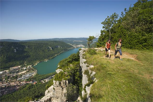 Balade du belvédère de la Colonne_Nantua - AgenceArgo-JérômePruniaux
