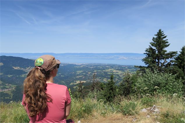 Vue Léman depuis la Pointe de Tréchauffé - Lucie Tanguy / Vallée d'Aulps Tourisme