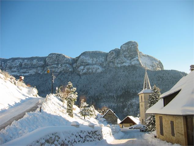 Corbel sous la neige - Evelyne Philippe