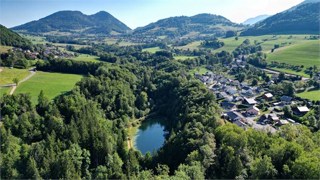 Vue du Lac et du haut de la Vallée Verte - VS-OT Alpes du Léman