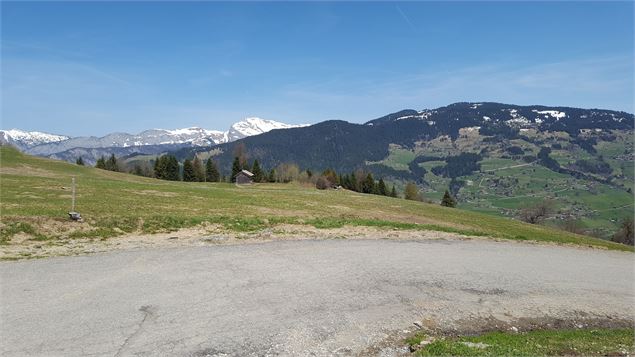 Col de Plan Bois depuis Les Clefs - © Savoie Mont Blanc - Lansard