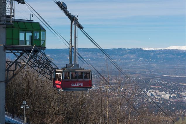 Téléphérique-du-Salève-200215-02-© Dep74 - L. Guette - © Savoie Mont Blanc - Anglade