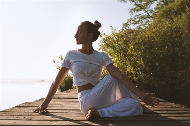 Asia Yoga - manon charon
