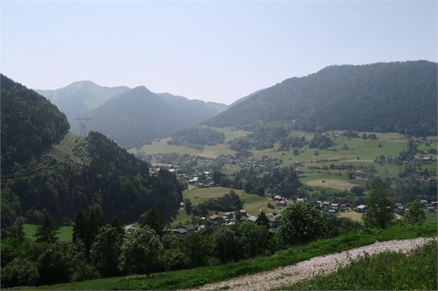 Balade à l'Alpage de l'Haut-Thex_Le Biot - Lucie Tanguy / Vallée d'Aulps Tourisme