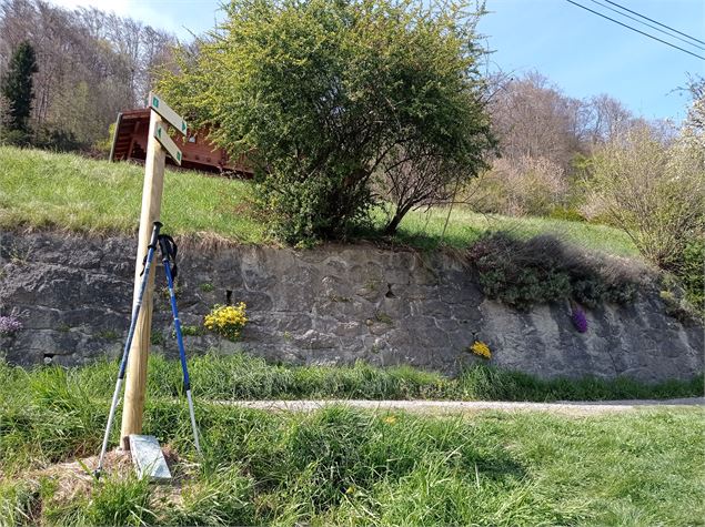 sentier pédestre : circuit des coteaux - Patrice Labarbe