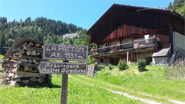 Pointe de Beauregard, par La Clusaz_La Clusaz - Claire Duverne