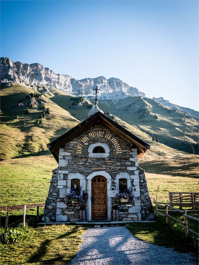 La Croix de Fer_La Clusaz - Claire Duverne