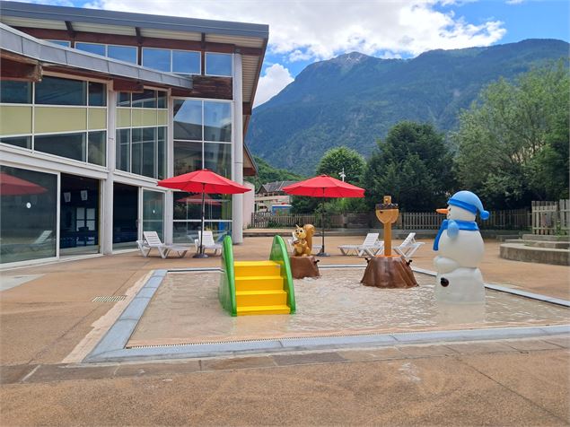 Piscine municipale_Saint-Michel-de-Maurienne - S. ESPITALIER