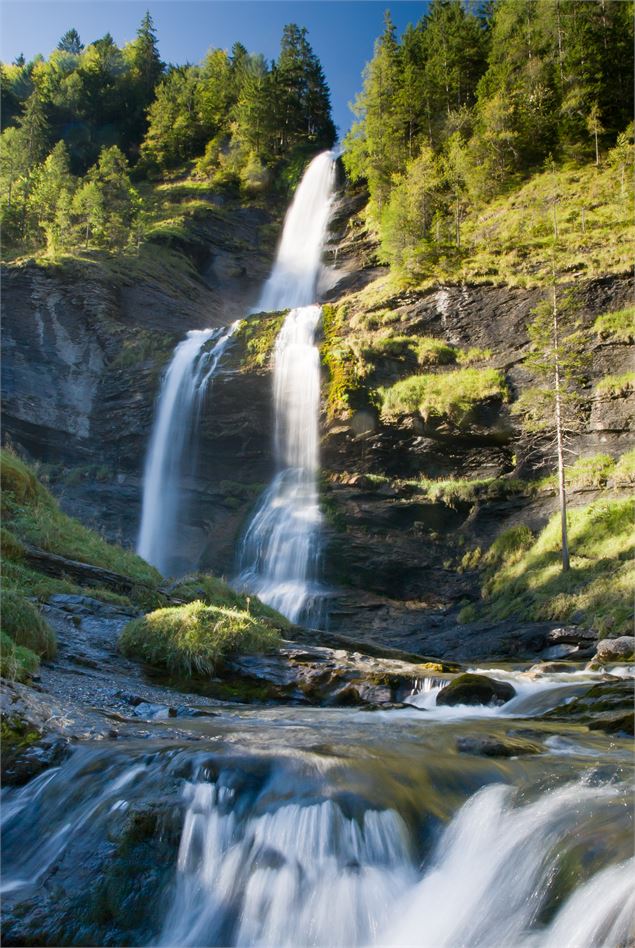 La Cascade du Rouget - Frank Miramand