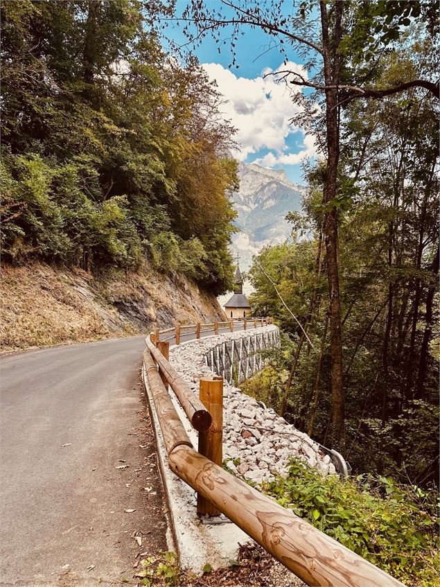 sentier pédestre : promenade à la chapelle de l'Immaculée Conception - Véronique Lorenzi
