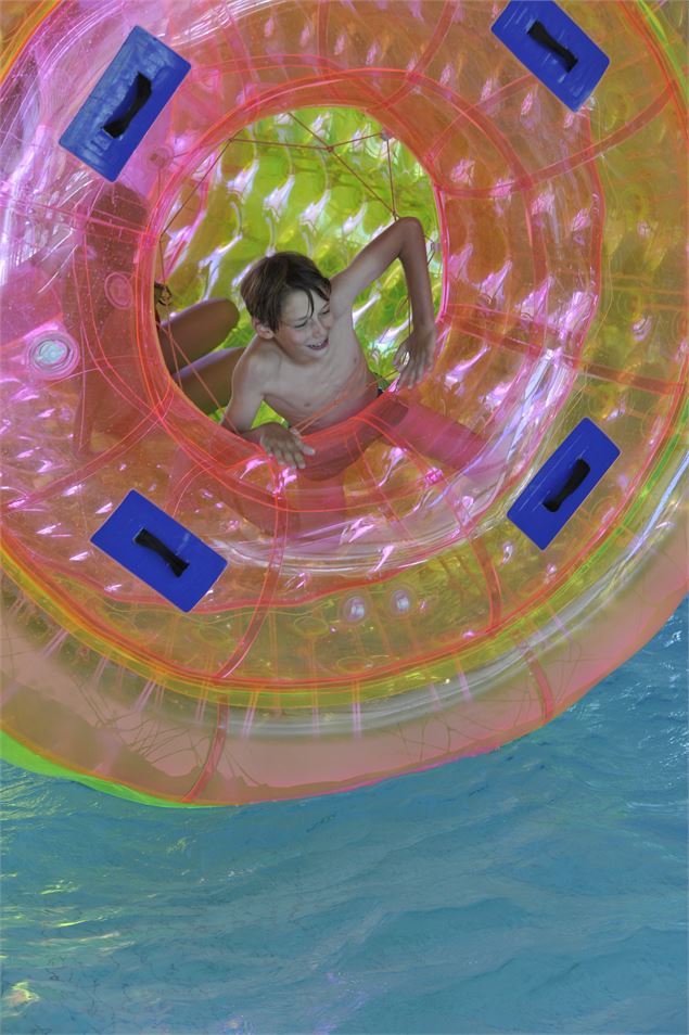 Roll Ball
