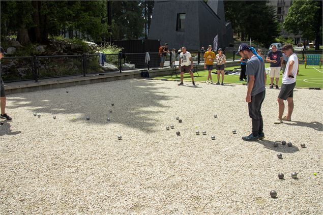 Terrain de pétanque - OT Flaine-Candice Genard