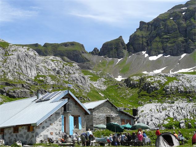 Vue sur le refuge de Platé - Arnaud Lesueur