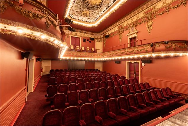 Cinéma - Théâtre André Dussolier_Divonn