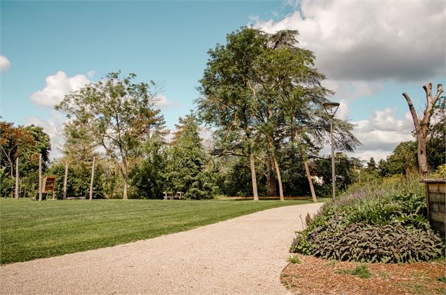 Parc Mila Racine_Annemasse - _A.Modylevskaia-