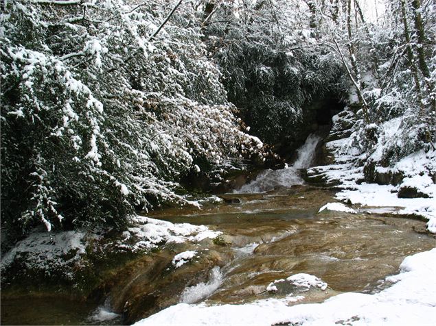 La 1ère cascade de Jacob en hiver. - ART PRISM