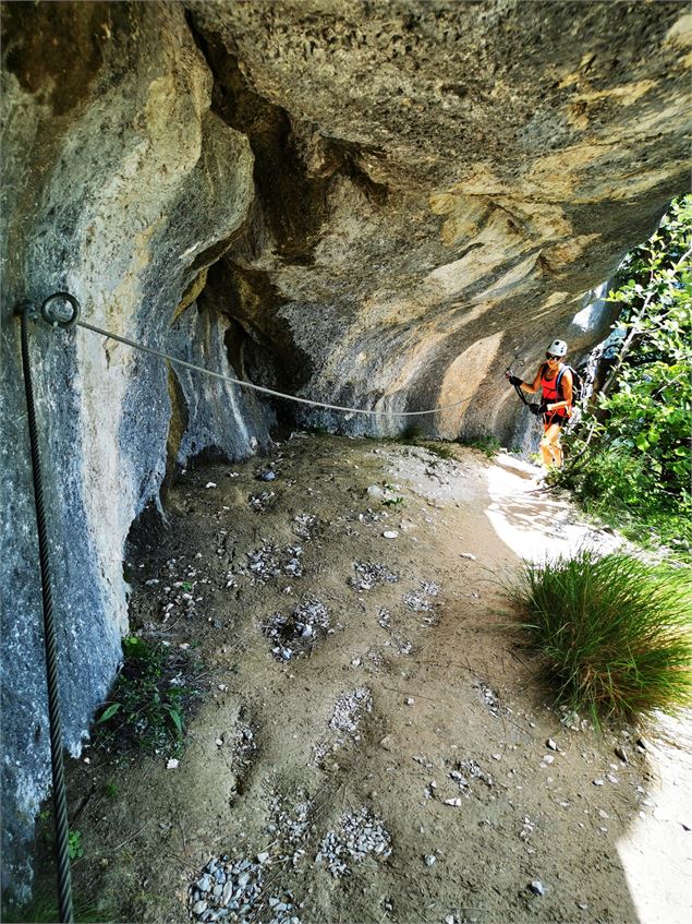 Via ferrata de Roche Veyrand - St Pierre d'Entremont - Juliette Prodhomme